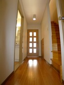 廊下 プラーティット本中山