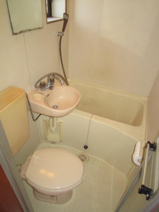 バス／シャワールーム等 オメガパレス