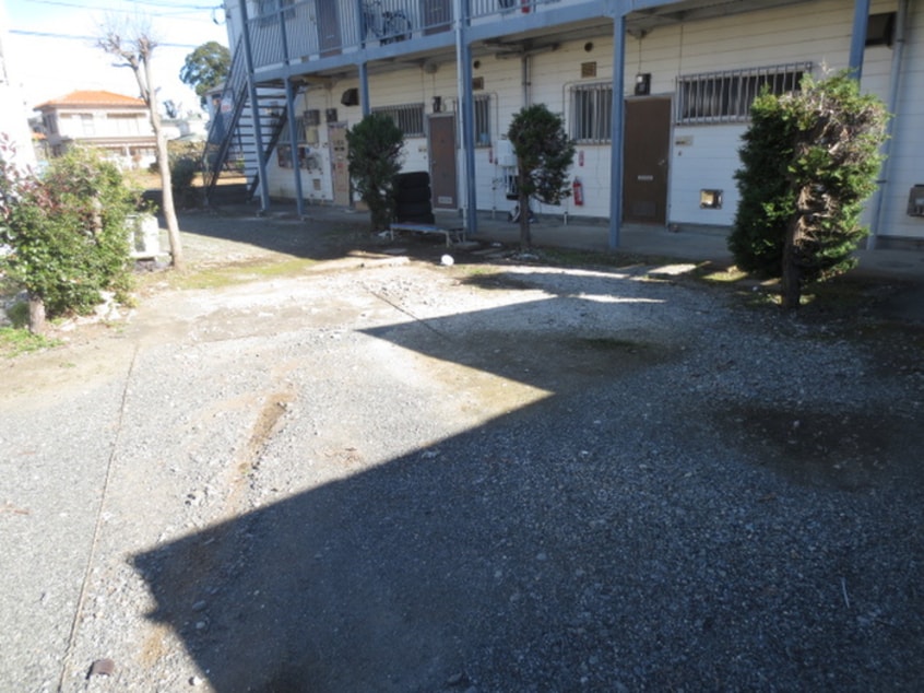 駐車場 コ－ポナケイＢ