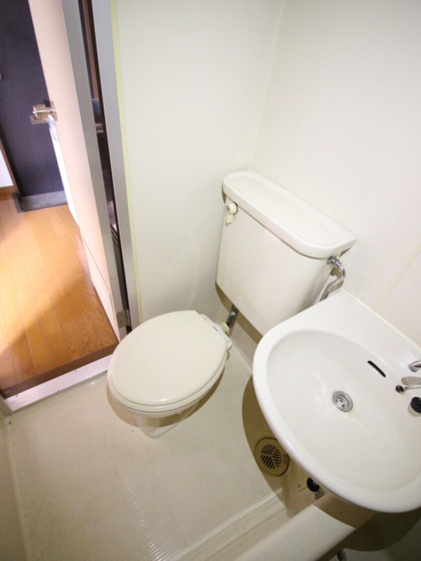 トイレ サンフィ－ルドマンション