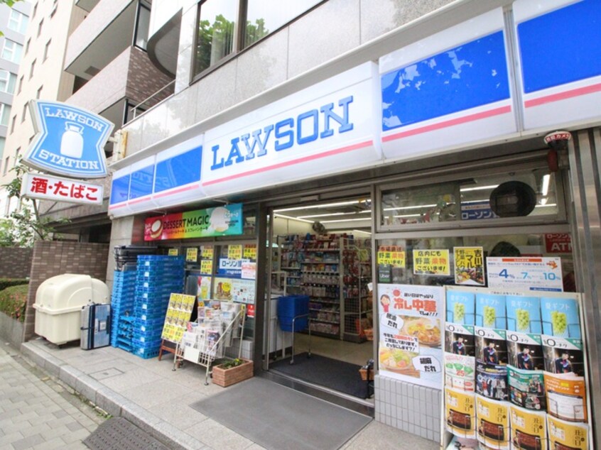 ローソン 赤坂九丁目店(コンビニ)まで250m ミリアレジデンス乃木坂