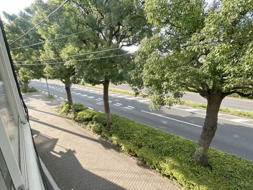室内からの展望 ピアザ西国分寺