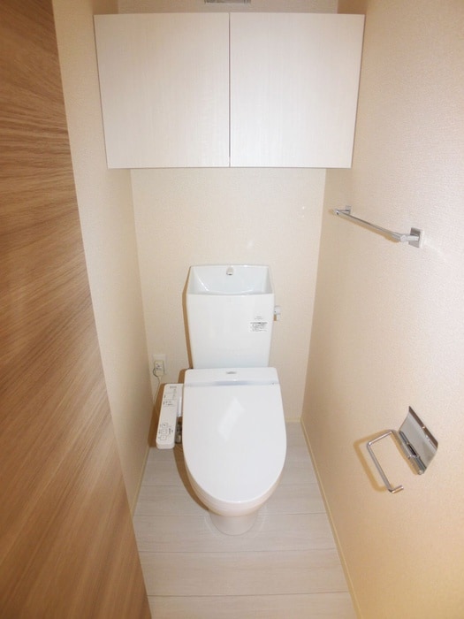 トイレ Cane rosso