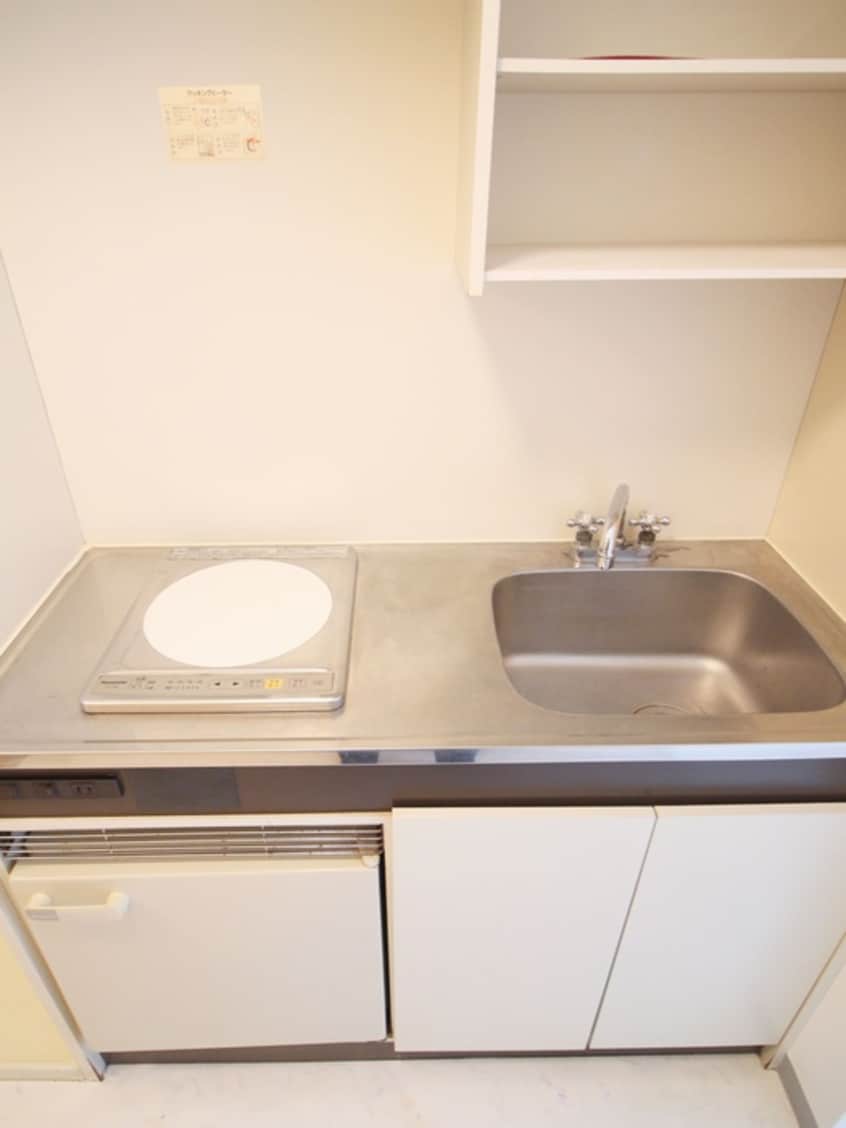 廊下 スターレジデンス駒沢