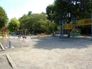 世田谷区立小泉公園(公園)まで140m スターレジデンス駒沢
