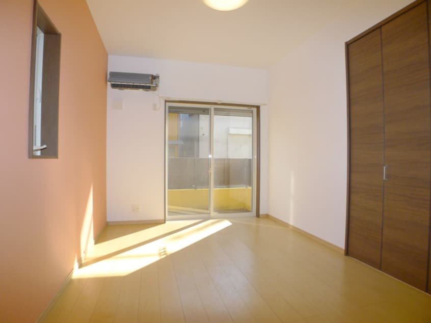 室内からの展望 ＡＬＥＲＯ　ＫＡＷＡＭＡ