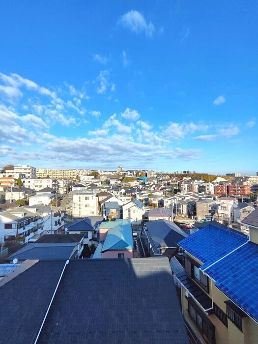 室内からの展望 ナイスヒルズ岸谷