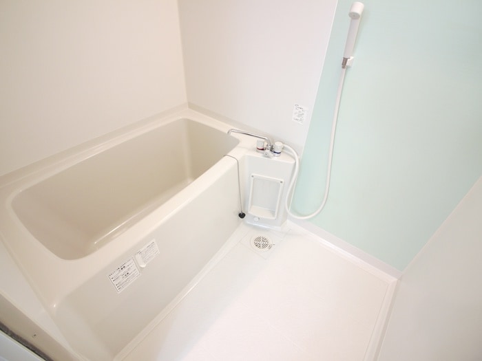 バス／シャワールーム等 銀生五番館