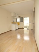 玄関 ヒバリ－ヒル