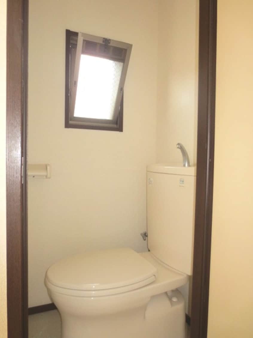 トイレ ヒバリ－ヒル