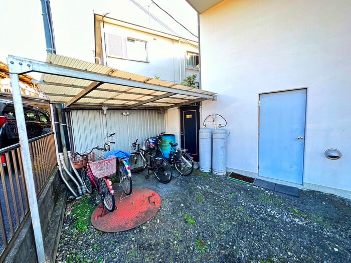 駐輪場 グリ－ンコ－ポ
