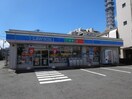 ローソン藤沢朝日町店(コンビニ)まで594m 大鋸一丁目ＡＰ