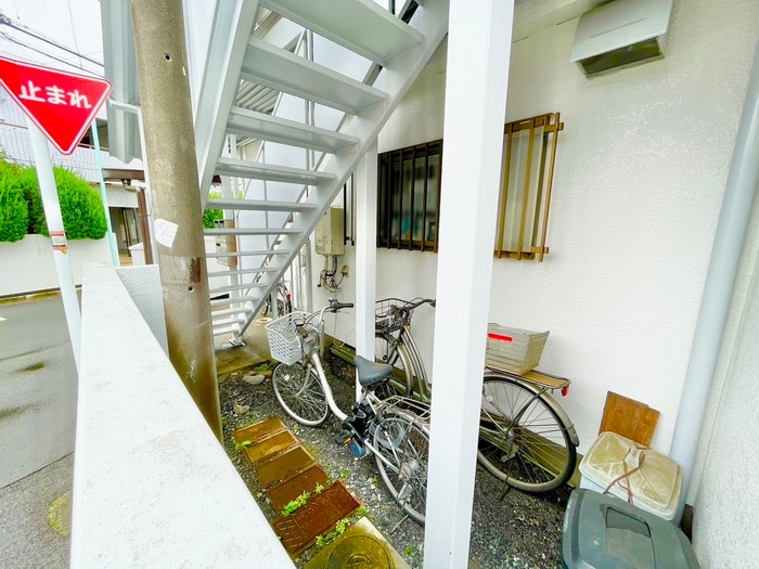 駐輪場 コーポ重田