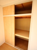 収納 ツインコ－ト峰