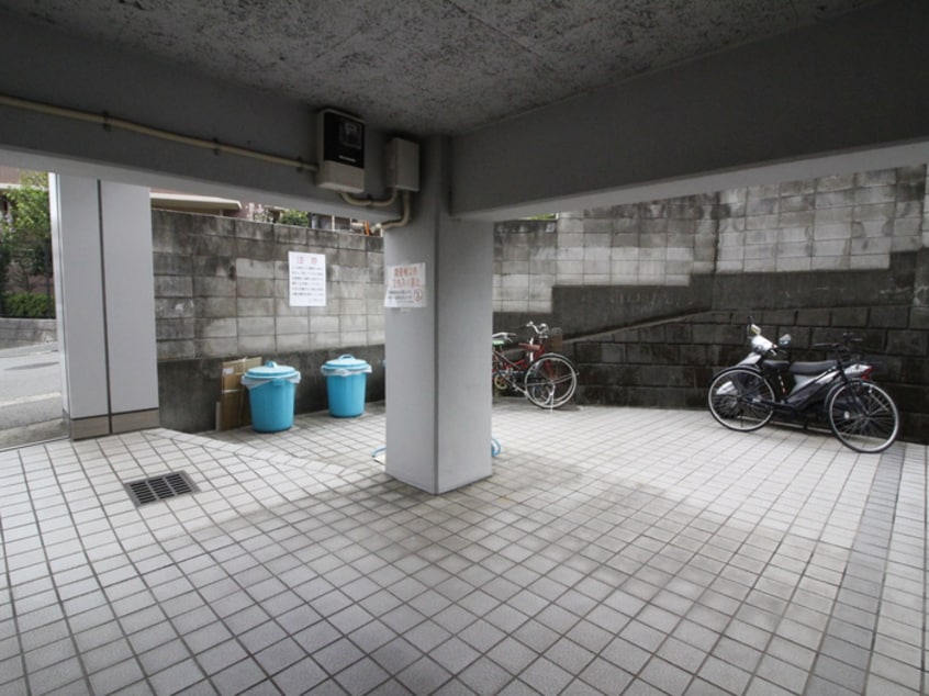 駐輪場 マイリッチハイツ