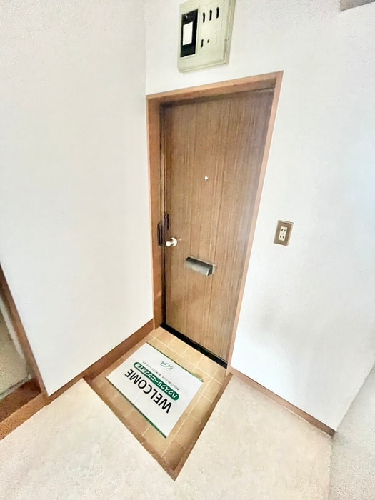 玄関 メゾントミタ