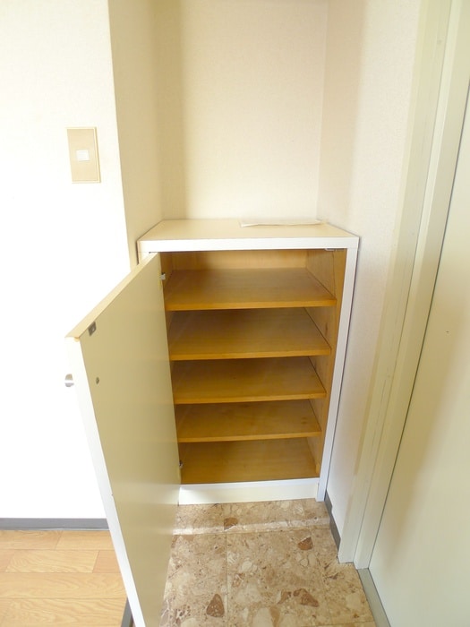 靴箱 ローゼット新小岩