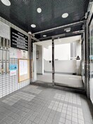 エントランス部分 クリオ根岸弐番館（１１３）
