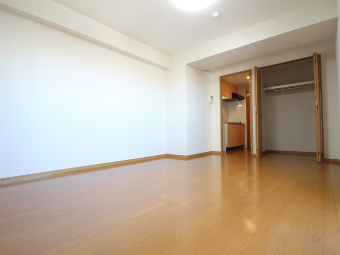 内観写真 クォ－レ旗の台