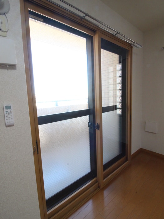 内観写真 クォ－レ旗の台