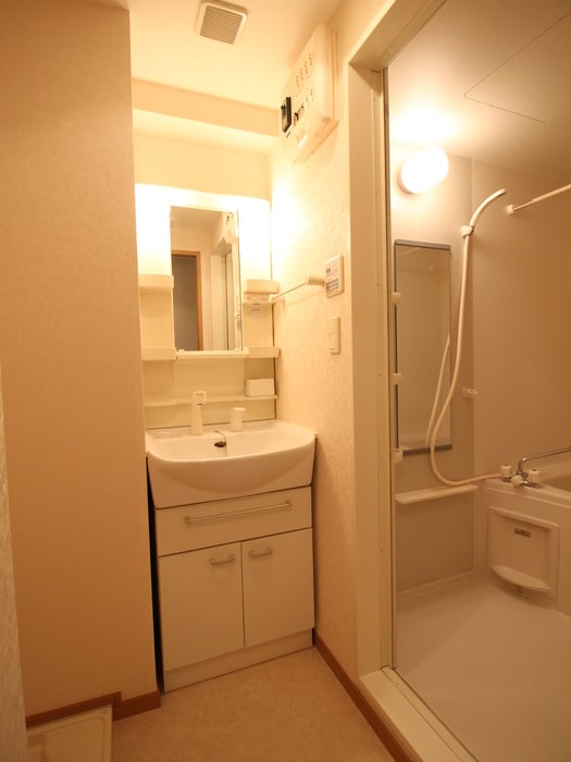 洗面 クォ－レ旗の台