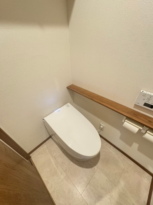 トイレ アベニュ－等々力５