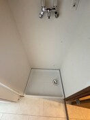 洗濯機置場 アベニュ－等々力５