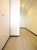 廊下 アベニュ－等々力５