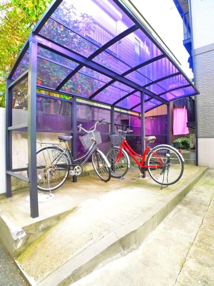 駐輪場 ルグランハイツ