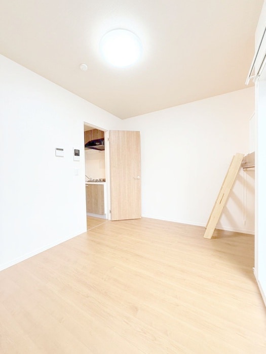 居室 EMBELLIR草加中央