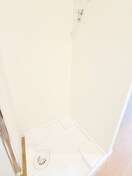 洗濯機置場 EMBELLIR草加中央