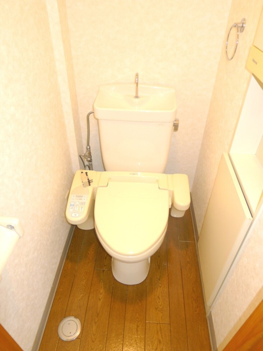 トイレ ビラカ－サミヤタ