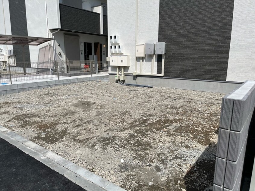 駐車場 Maisonette park美園A棟