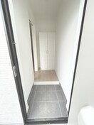 玄関 Maisonette park美園A棟