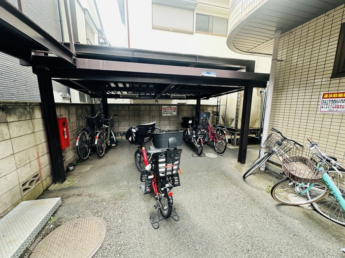 駐輪場 竹ノ塚保木間二丁目ビル