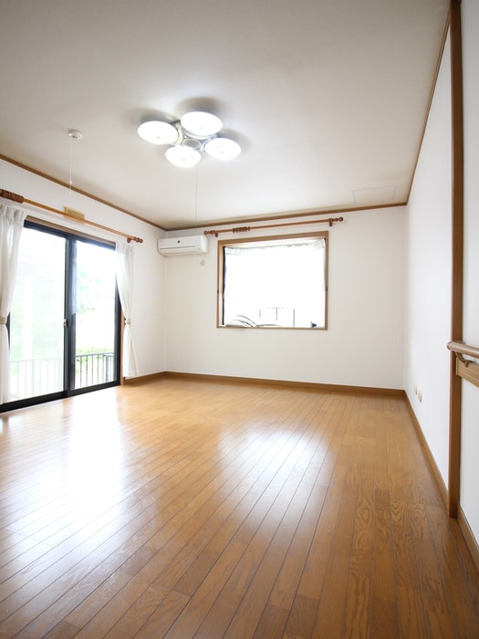 居室 青山天口貸家