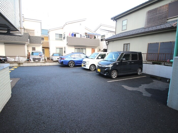 駐車場 グリーンハイムナカザワ