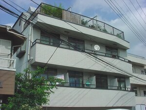川上マンション