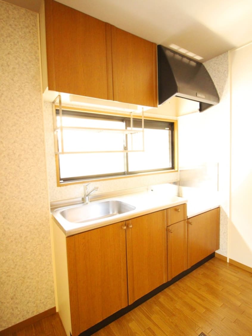 キッチン アベニ－ルⅢ