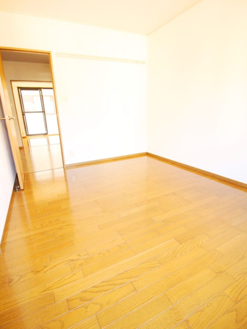 居室 アベニ－ルⅢ