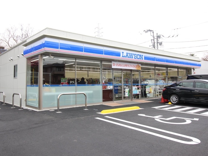 ローソン 横浜鴨居町店(コンビニ)まで600m Vista Kamoi
