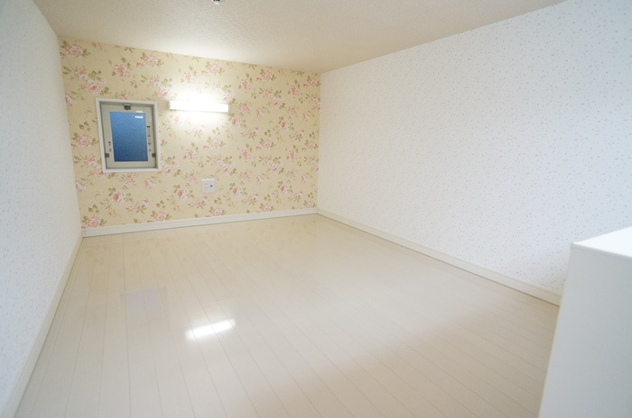 ロフト アーリア