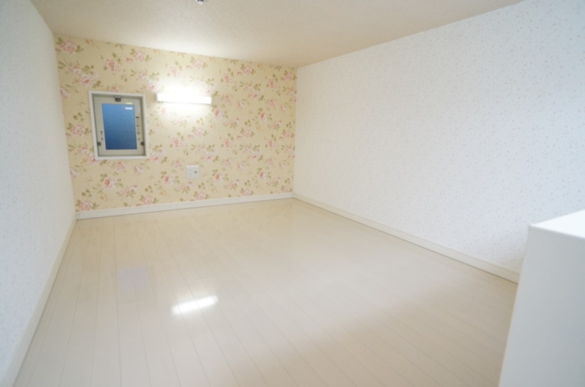 ロフト アーリア