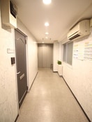 エントランス部分 誠心Ⅵビル(3F)