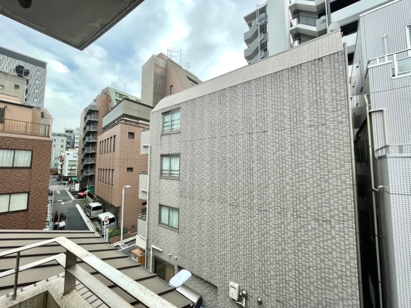 室内からの展望 誠心Ⅵビル(3F)