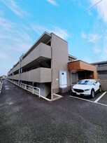 エステ－ト泉