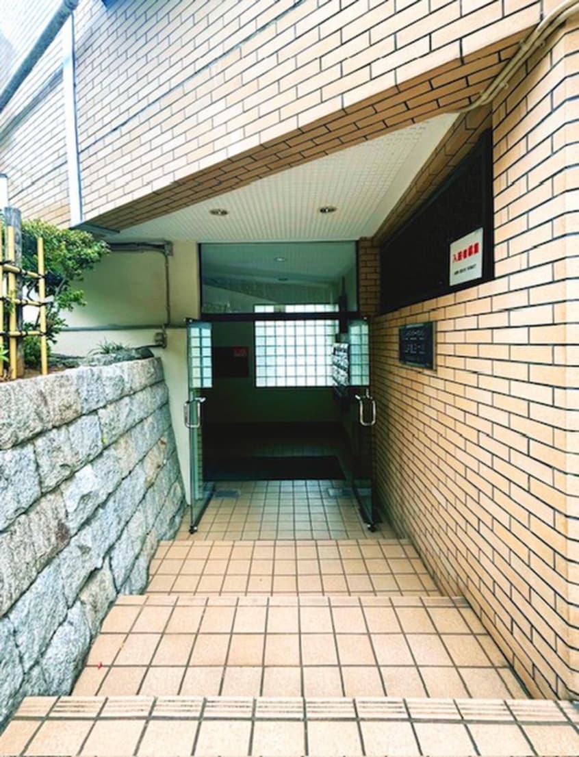 エントランス部分 池上台コーポ