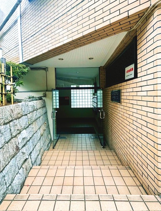 エントランス部分 池上台コーポ