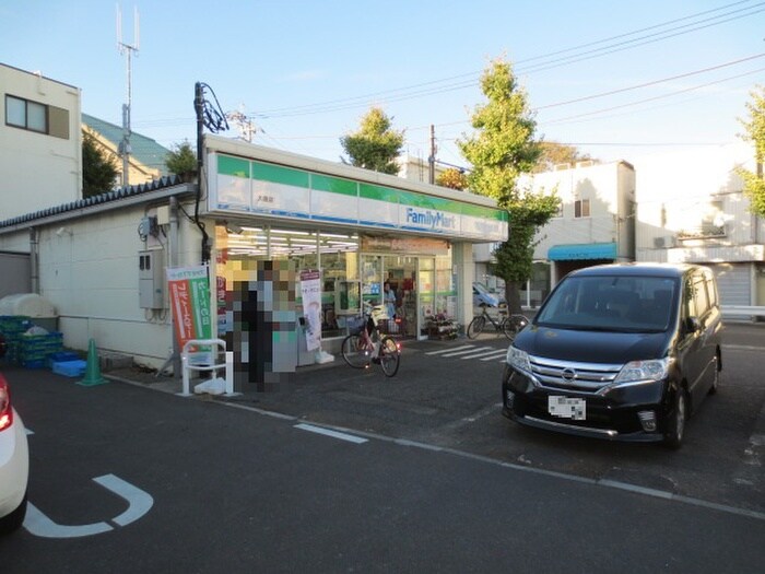 ファミリーマート大磯店(コンビニ)まで350m サニ－サイドＯＩＳＯ　Ｂ