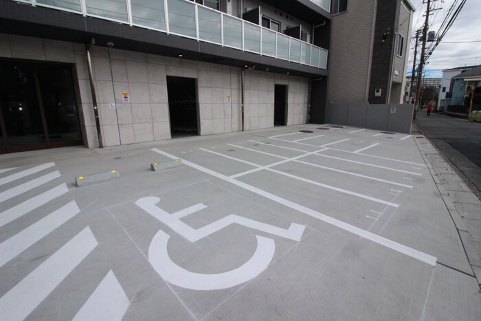 駐車場 ＧＥＮＯＶＩＡ中野島